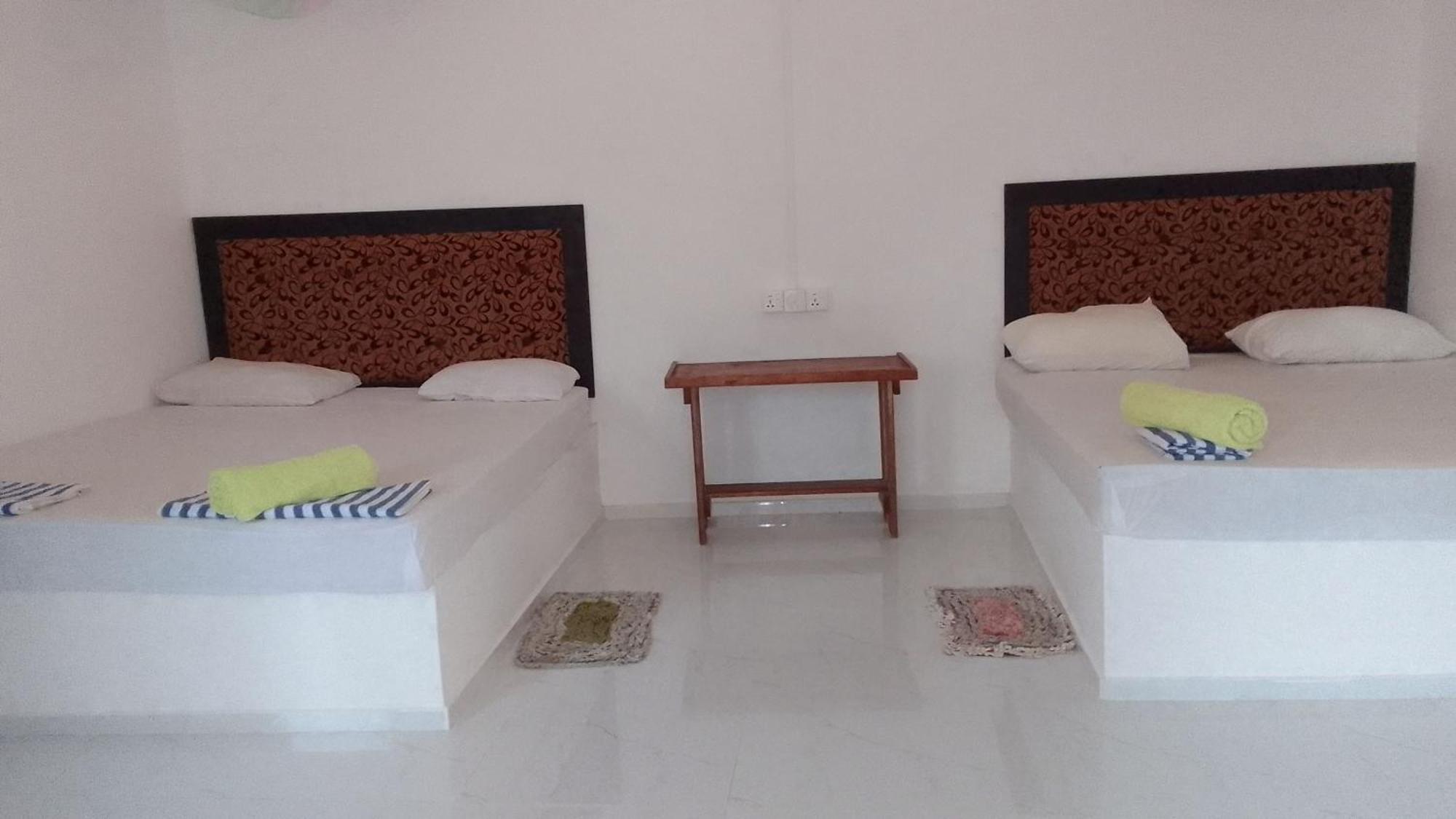 Share Safari Family Bungalow Udawalawe Buitenkant foto